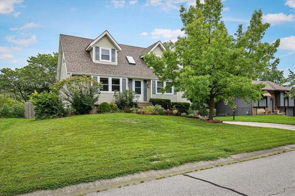7005 MICHAEL Lane, Pleasant Valley MO