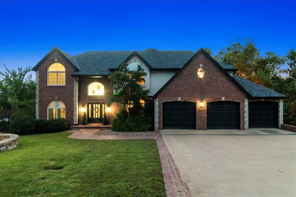 2523 SW Still Meadows Terrace