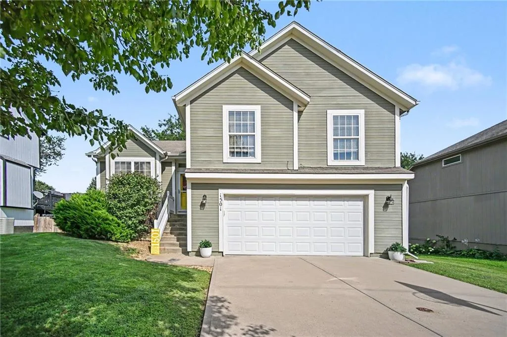 1501 Delaware Ridge Place, Kansas City KS