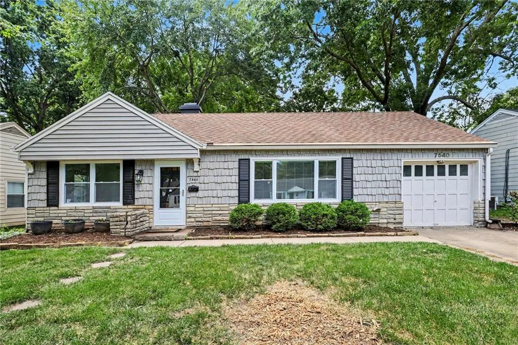 7540 Rainbow Drive