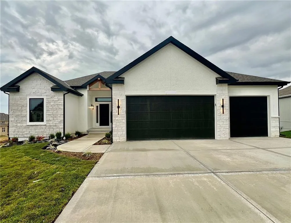 512 Skyview Lane, Liberty MO