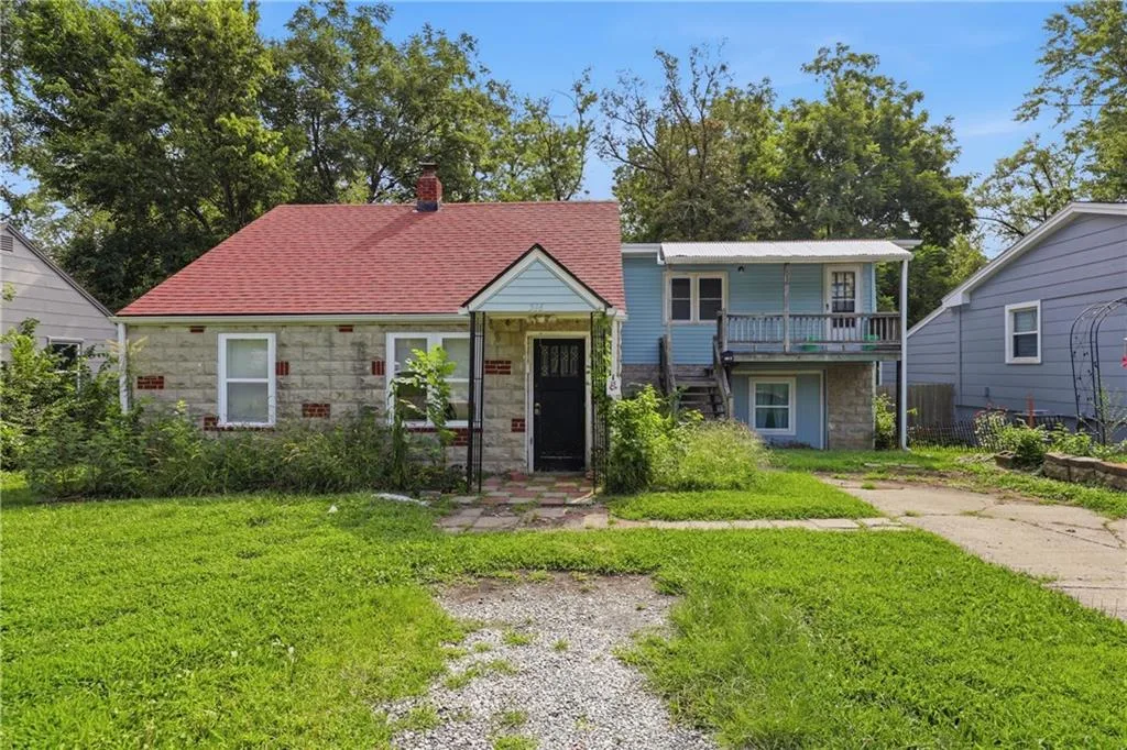 516 SW 13 Street, Blue Springs MO