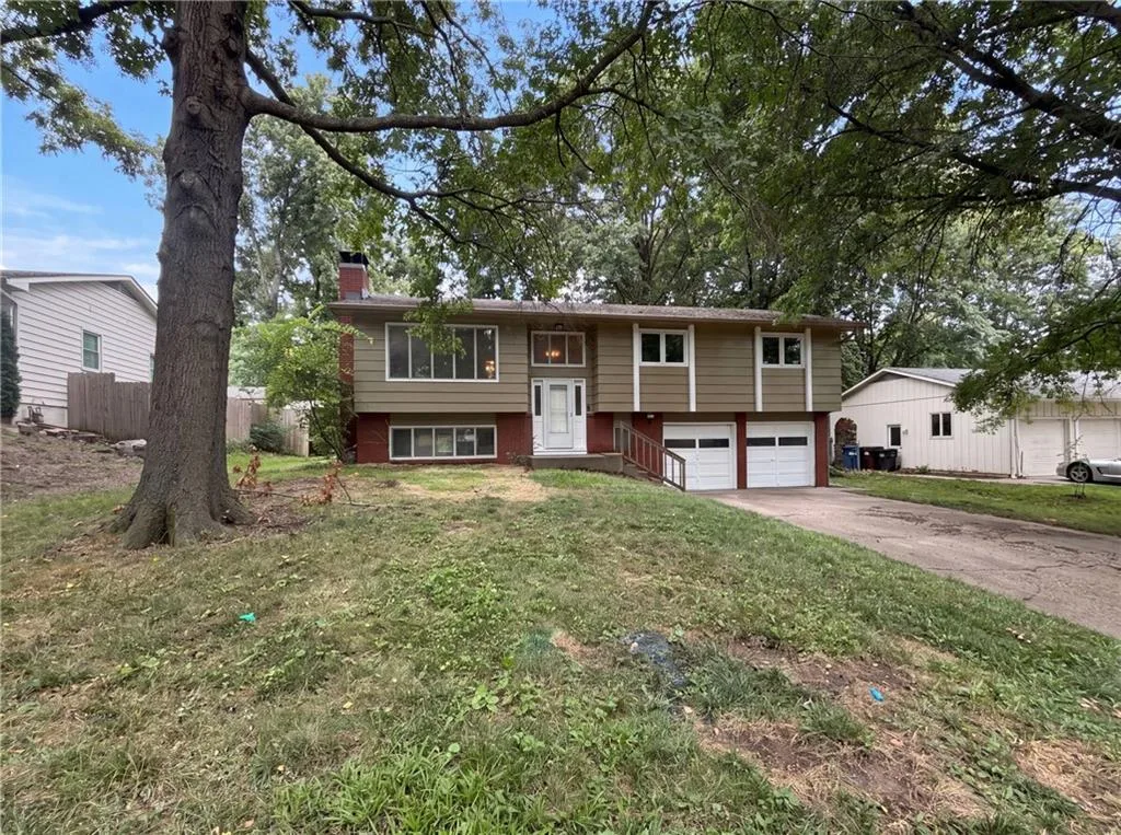 2909 Sagebrush Drive, Lawrence KS