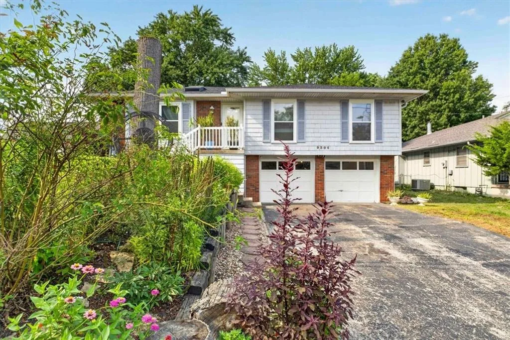 9304 E 27th Street, Independence MO