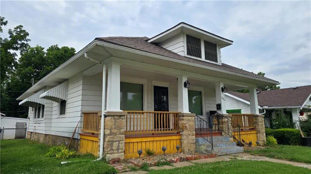 1432 S 38th Street, Kansas City KS