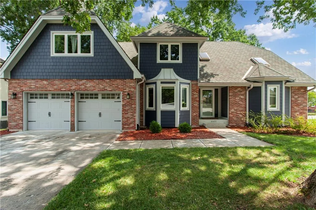 4401 NE Hoit Drive, Lee's Summit MO