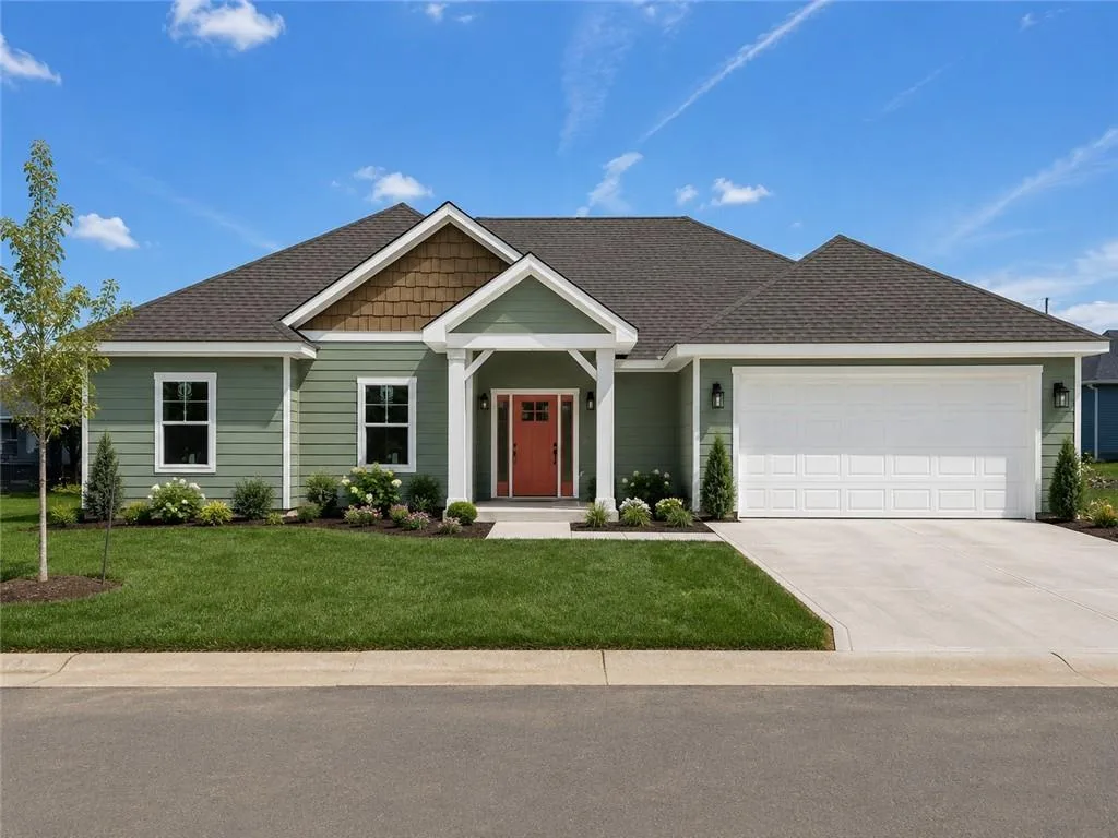 206 Constitution Lane, East Lynne MO