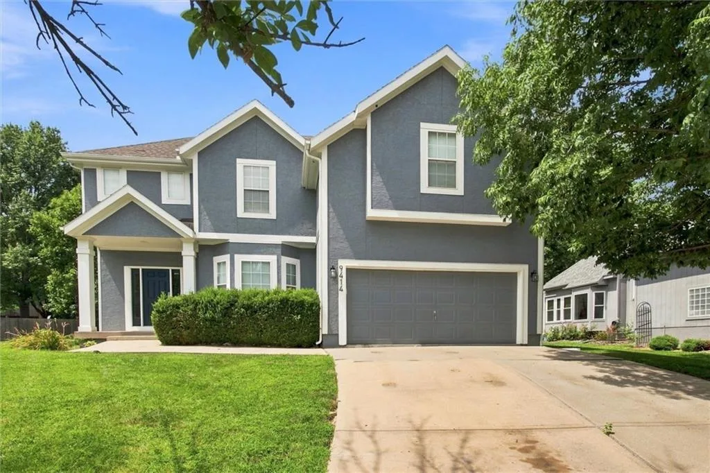 9414 Swarner Drive, Lenexa KS