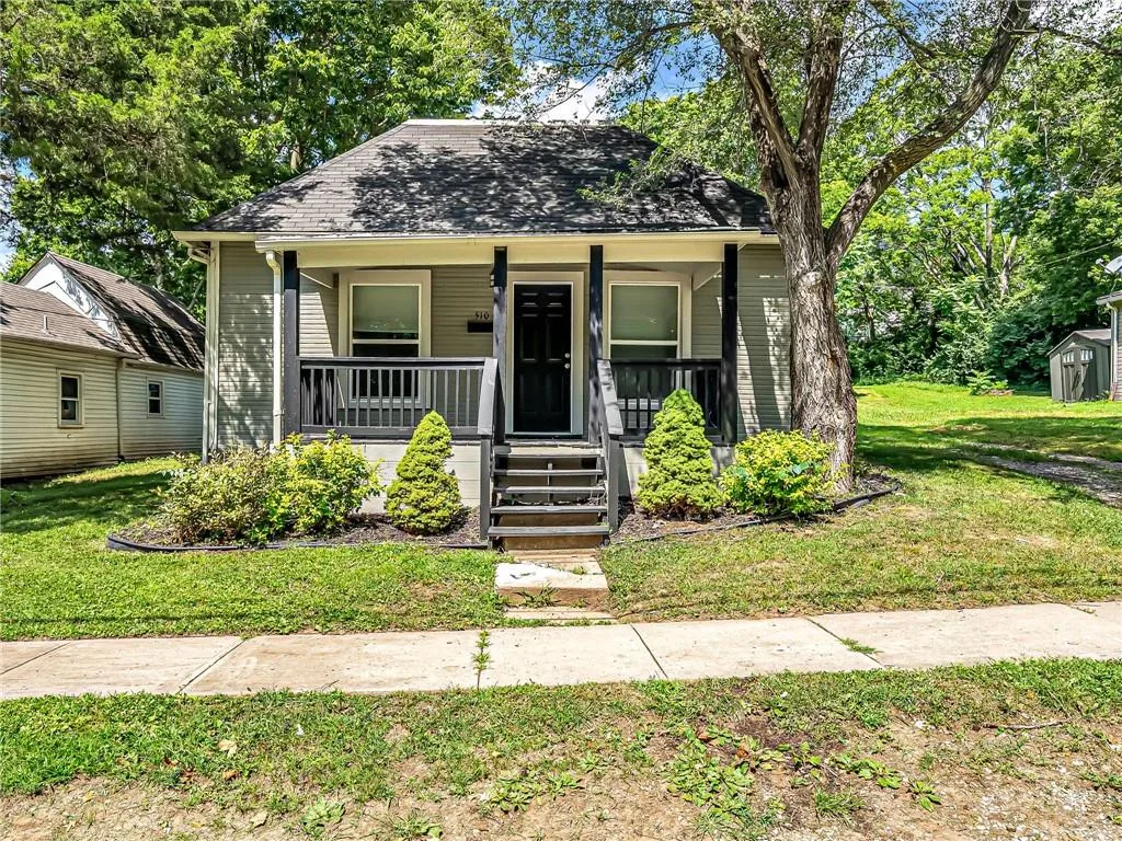 510 N Grover Street, Liberty MO