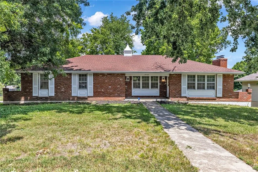18700 E 30th Terrace, Independence MO