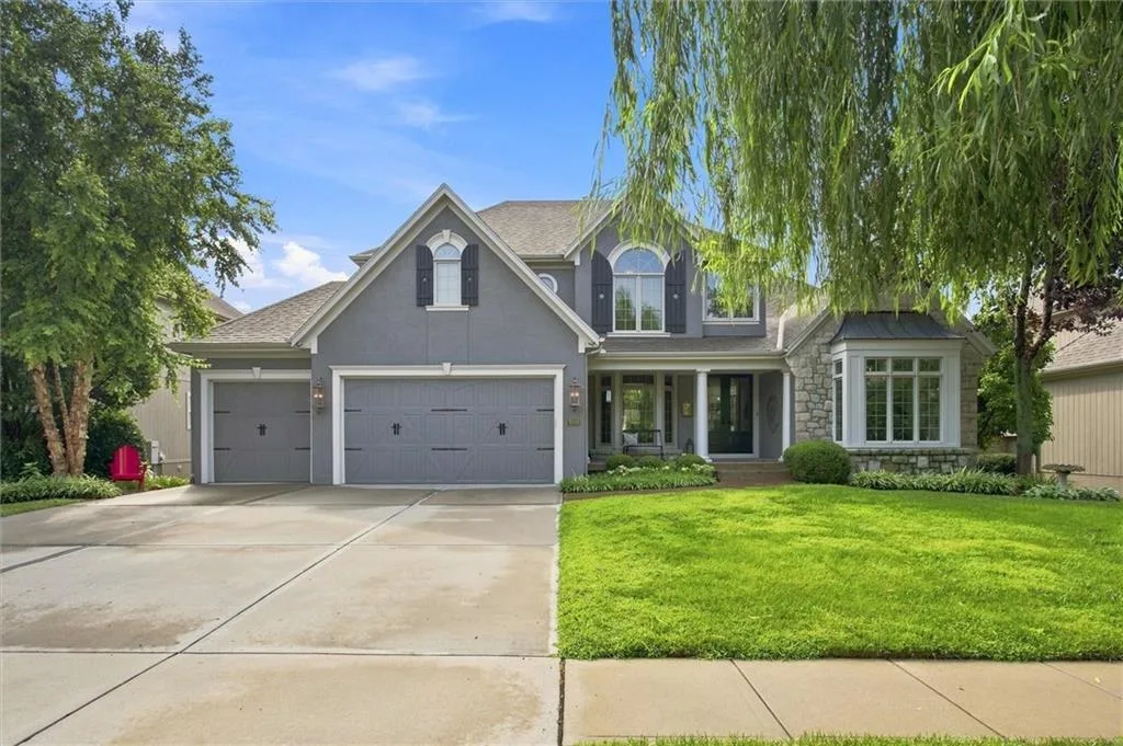 9309 W 156th Place, Overland Park KS