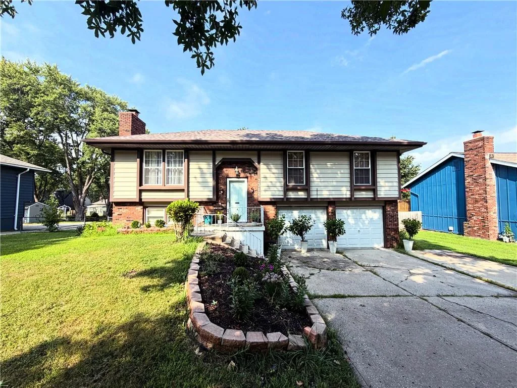 7312 NW 77th Terrace, Kansas City MO