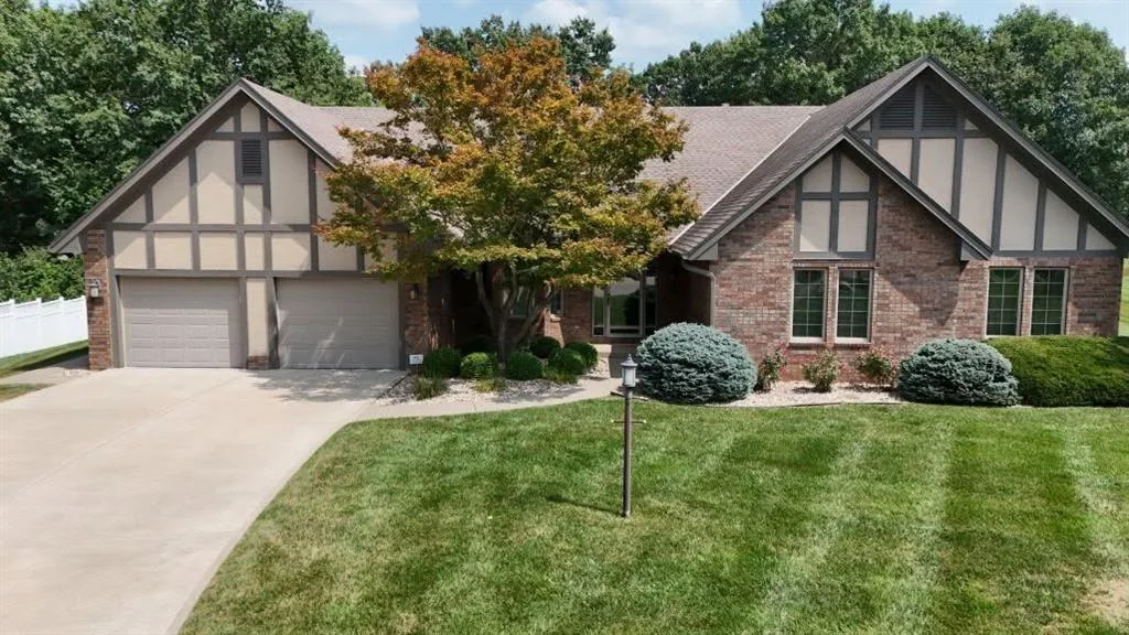 2309 Buckingham Street, St Joseph MO