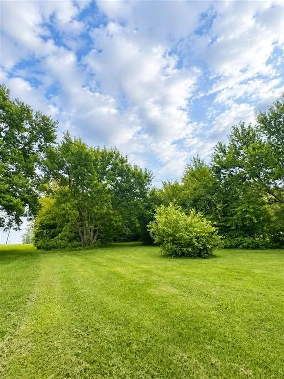 207 N HIGH Street, Grant City MO