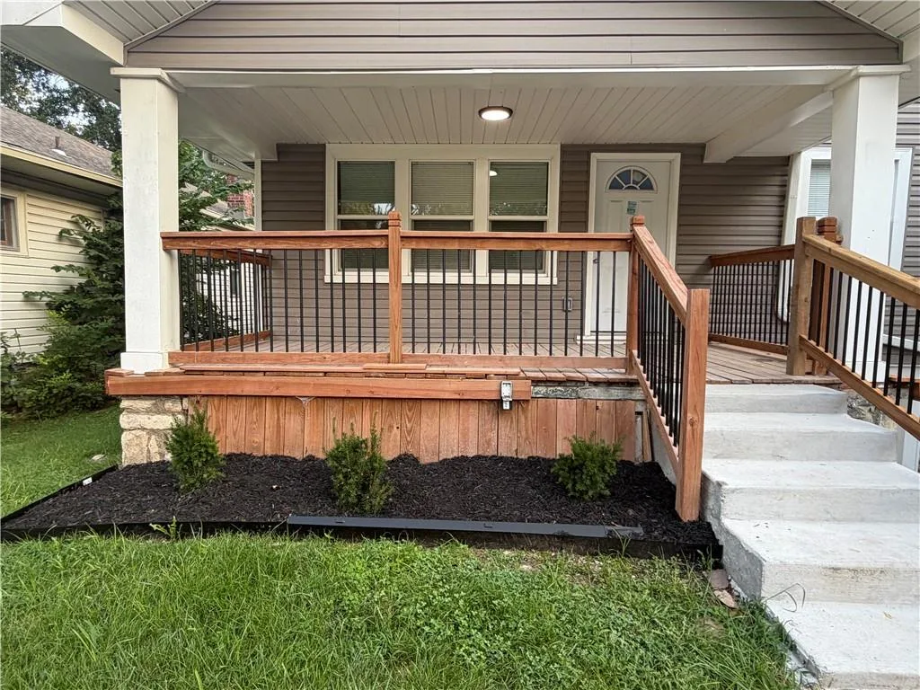 1849 E 68TH Terrace, Kansas City MO