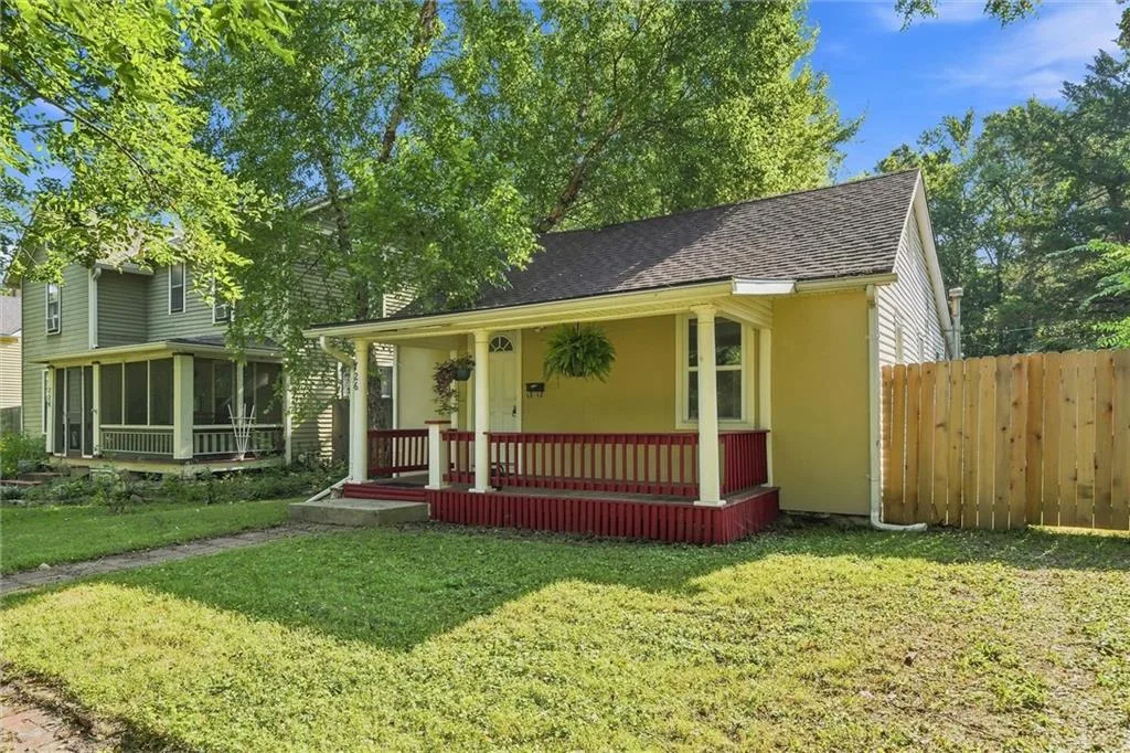 726 Alabama Street, Lawrence KS