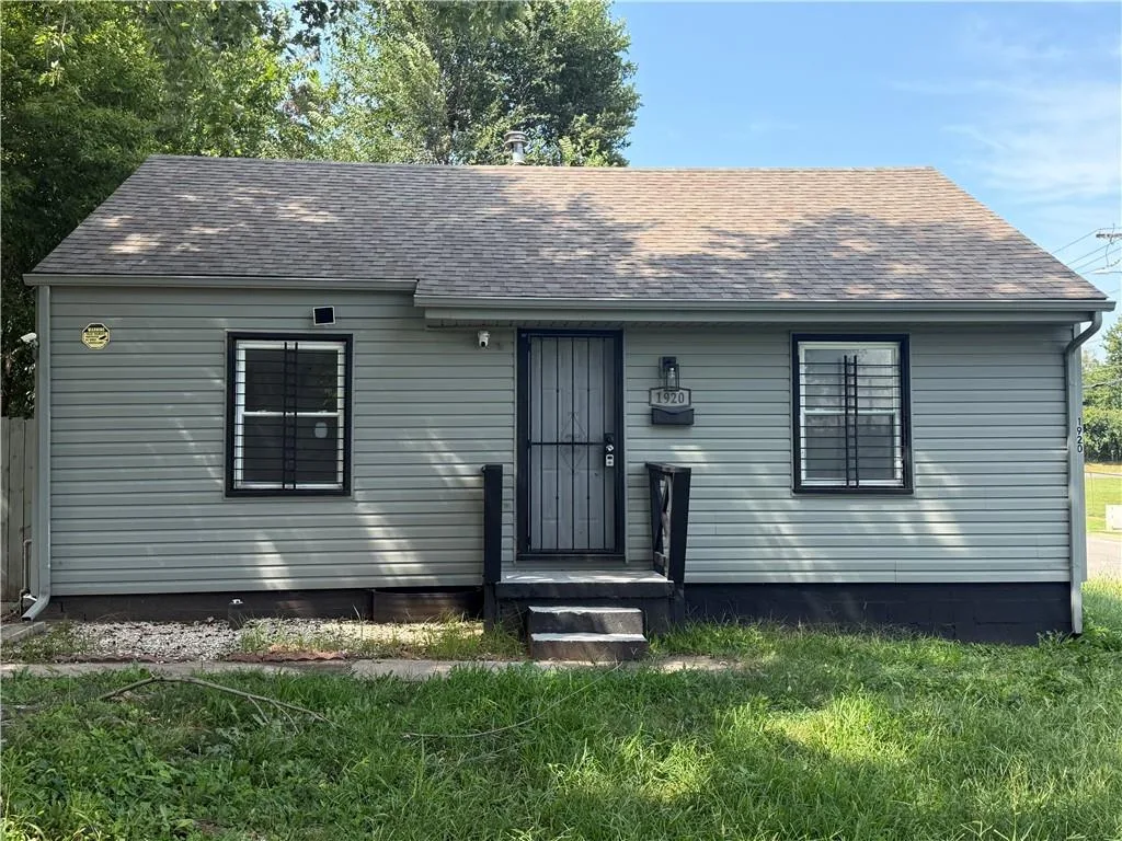 1920 E 84TH Terrace, Kansas City MO