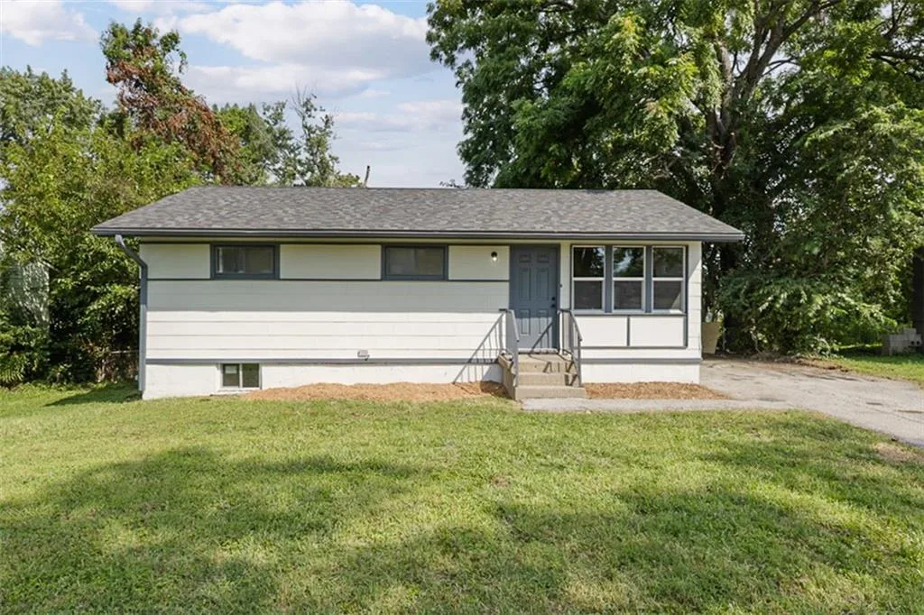 7408 E 49th Terrace, Kansas City MO