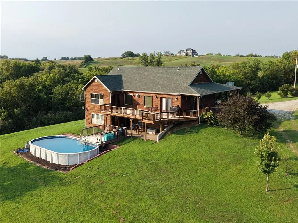 954 Tioga Rd Road, Wathena KS