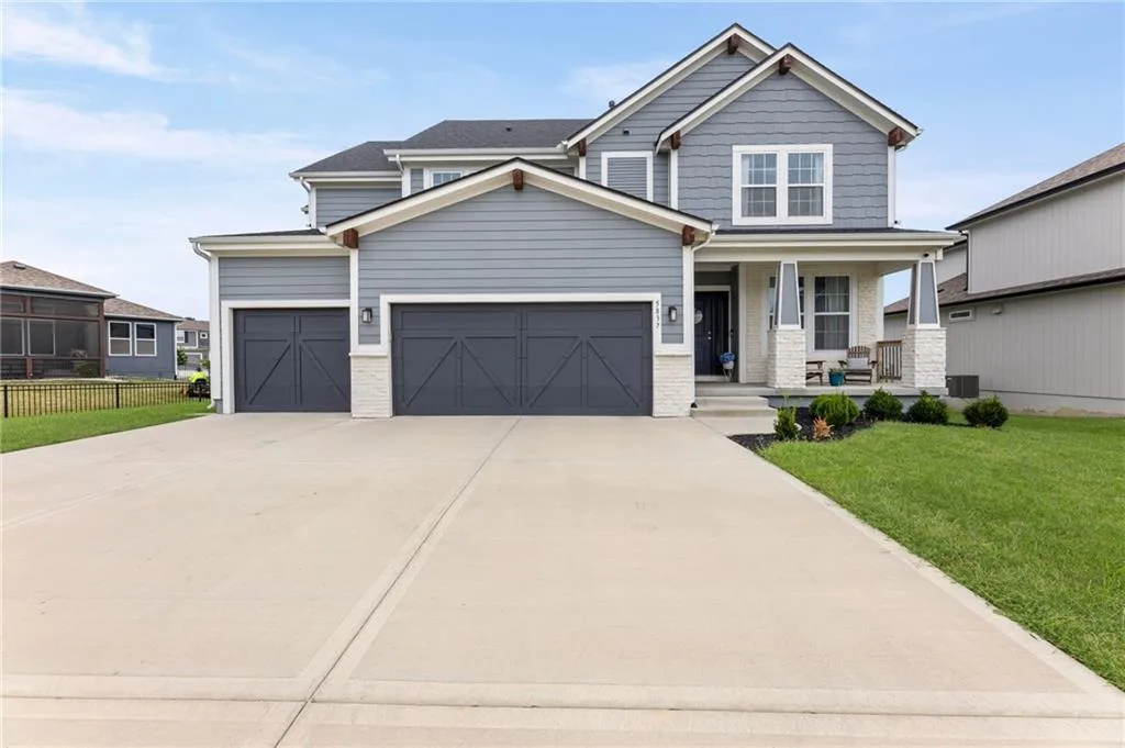 5837 Belmont Drive, Shawnee KS