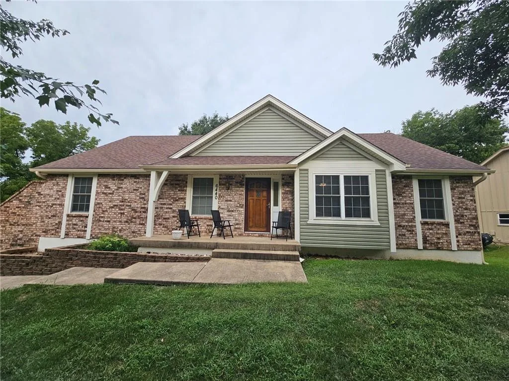 6440 Greenwood Street, Shawnee KS