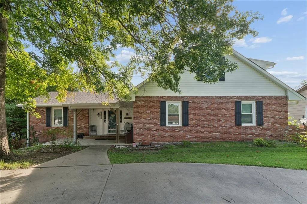 1411 Northfield Park Boulevard, Warrensburg MO