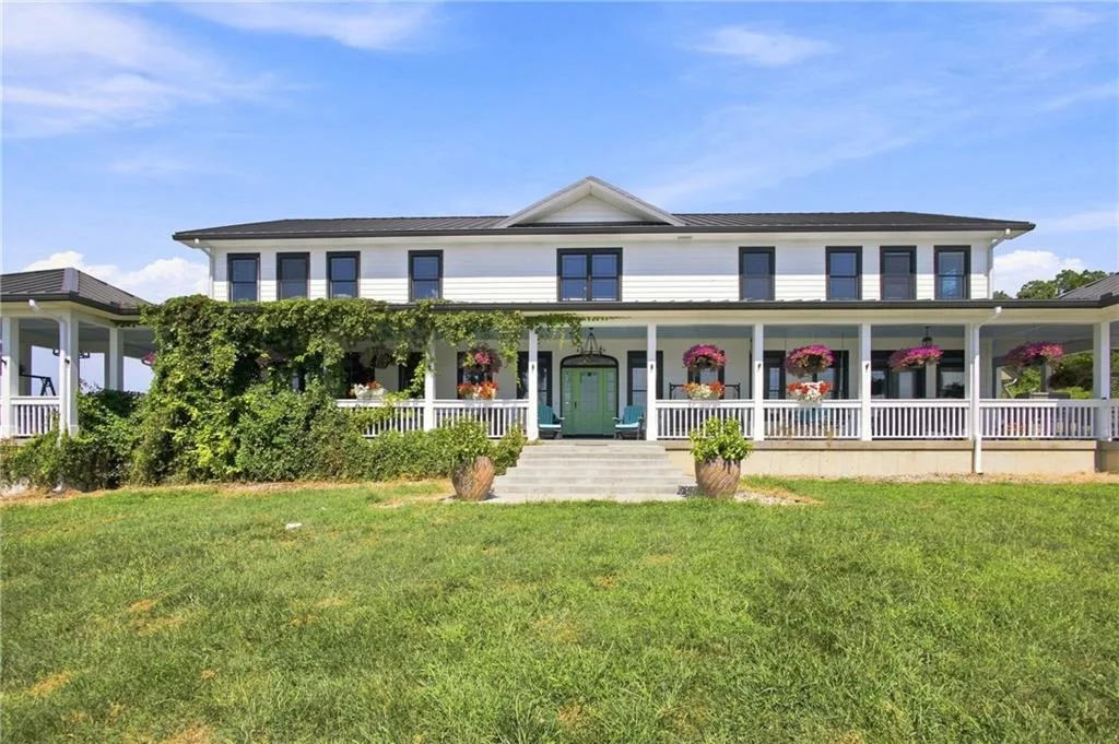 9987 W 351st Street, Paola KS