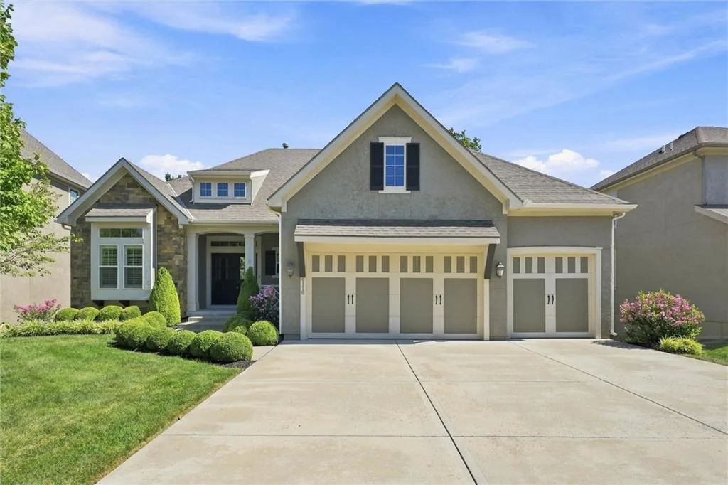 9118 W 178th Terrace, Overland Park KS